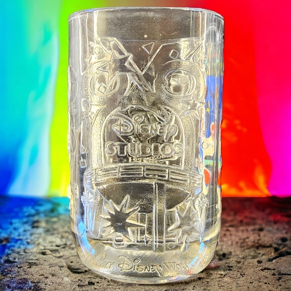McDonald's & Disney's 2000 Walt Disney World Glass. MICKEY MOVIE DIRECTOR - Picture 5 of 8